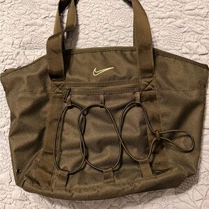 Black Nike training tote/ gym bag